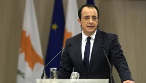 v2nikoshristodulidis_1712742538.jpg.webp.webp
