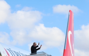 1751610146893AA-20250704-38465451-38465450-CUMHURBASKANI_ERDOGAN_AZERBAYCANA_GITTI-scaled.jpg