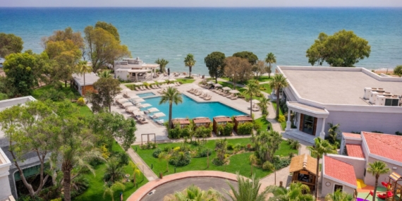 Merit Royal Gardens Hotel yeni yüzüyle kapılarını açtı