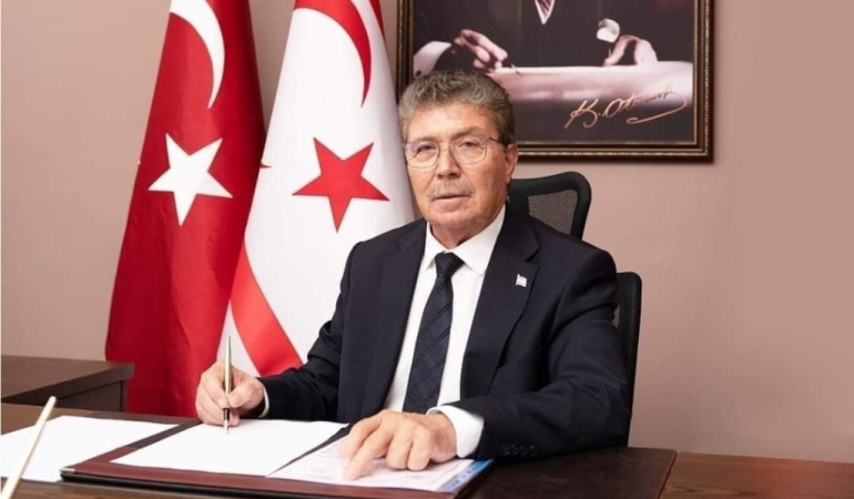 basbakan-ustel-kisilik-haklarina-saldiri-dusunce-ya-da-medya-ozgurlugu-degildir-e1753685628291-1024x.jpeg
