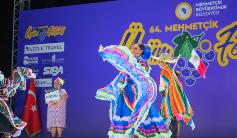 1785925589309uzum-festivali-3-1024x682-1.jpeg