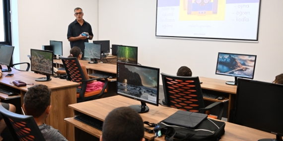 1787311936590guzelyurt-belediyesi-robotik-kodlama-2-1024x683-1.jpg