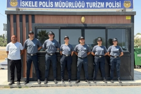 TURIZM-POLISLERI-ISKELEDE-GUVENLIGI-GUCLENDIRIYOR…Polis-Genel-Mudurlugu-tarafindan-guvenli-tur-1024x.jpeg