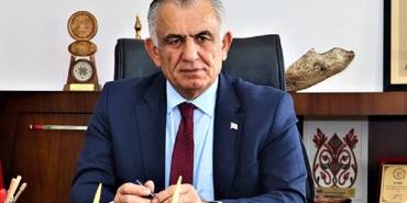 cavusoglu-dr.-fazil-kucuk-mucadelenin-kalemi-sesi-solugu-ve-lideri-oldu-1244-2025-01-14_m-2.jpeg