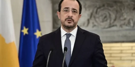v2nikoshristodulidis_1741526495.webp.webp